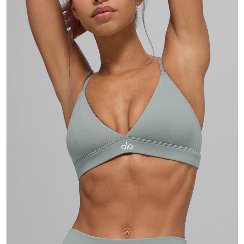 ALO Yoga Sold Out Lunar Gray Splendor Cross-Back Sports Bra Ships same day